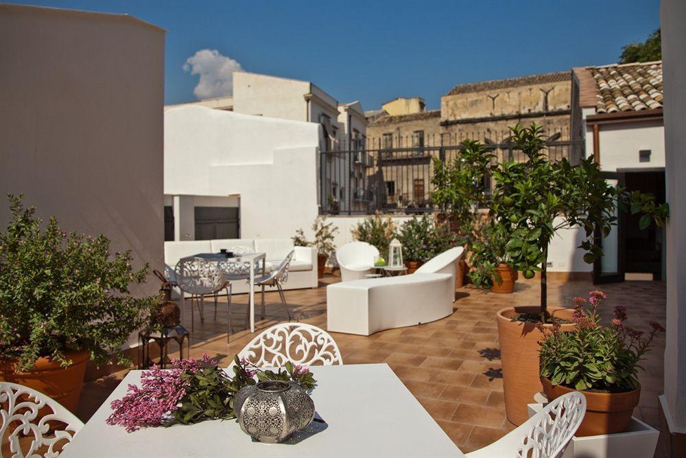 Il Giardino Di Ballaro Boutique B&B ปาแลร์โม ภายนอก รูปภาพ